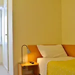 Aurelia 429 Fine Town House