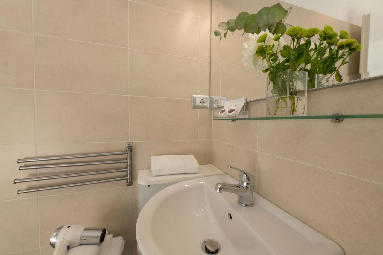 Aurelia 429 Fine Town House 2*